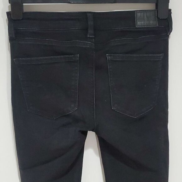 𝅺american Eagle black next level stretch 28x28 size 4 high rise jeggings - Picture 4 of 8